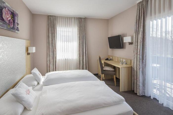 Hotel Schwaers Loewen Freiburg Εξωτερικό φωτογραφία